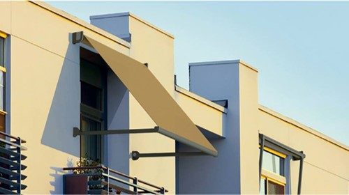 Dakel drop-arm awning